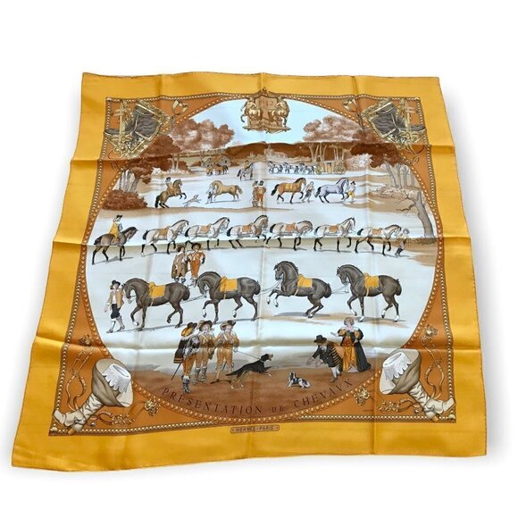 Rare Vintage Hermes silk scarf, “ Présentation de Chevaux “ by Philippe Ledoux - Picture 1 of 12